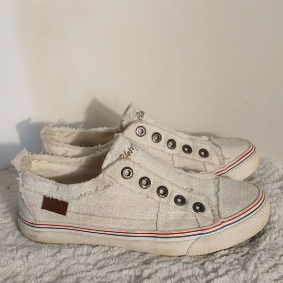 Blowfish Malibu Laceless Woman's Sneakers - Picture 1 of 6